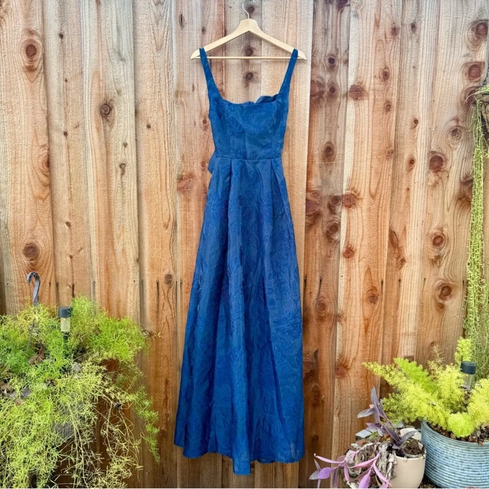 Navy Jacquard Tie-Back Full-Skirt Maxi Dress with Pockets 🌿 - Picture 8 of 12